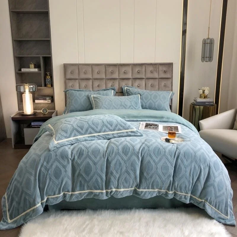 

Geometric Embossed Velvet Duvet Set 4Pcs Double Queen King Soft Comfy Bedding Down Comforter Cover Bed Sheet Pillowcases