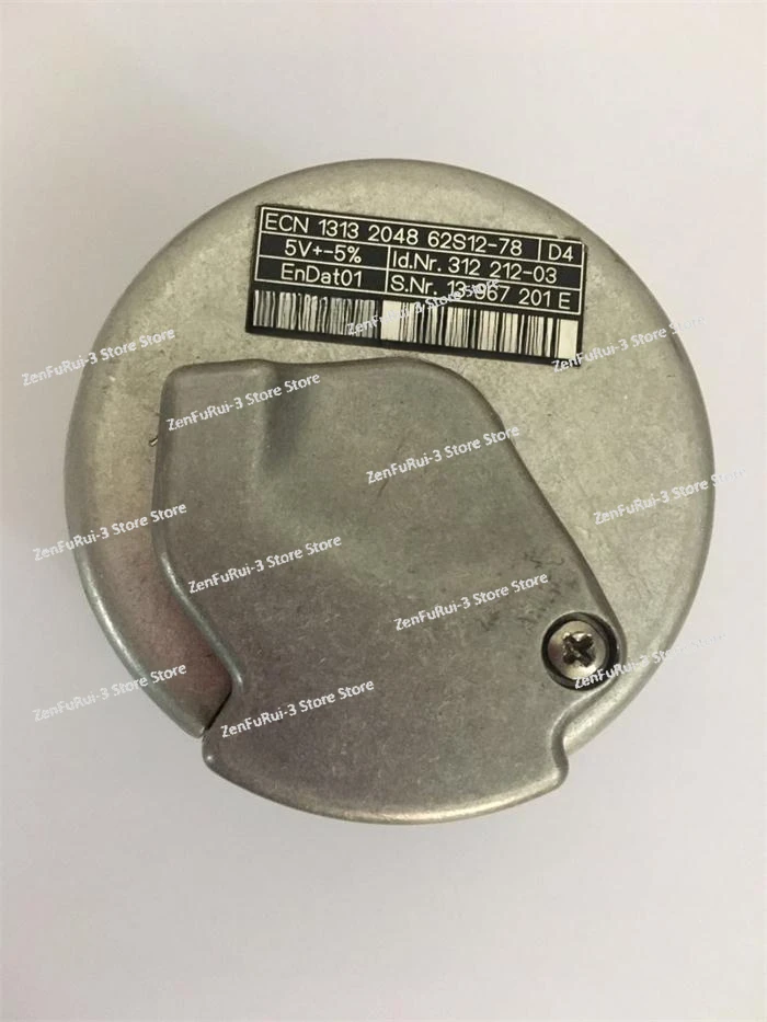 1313 Энкодер ECN1313 2048 62S12-78 ID 31 2212-03 Старый