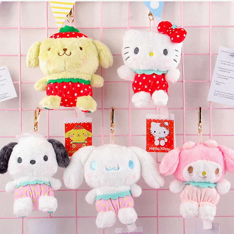 

Милая серия клубничного перекрестного переодевания Ins Net Red Sanrio, супер мягкая собака Pacha, мелодия, коричная собака, плюшевое украшение для дома и офиса