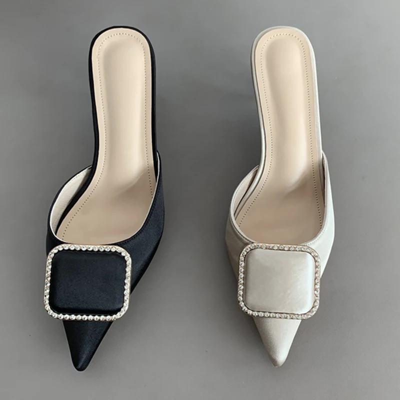 

Женские мюли, летние тапочки, новинка, шлепанцы с острым носком на тонком каблуке, женские повседневные уличные шлепанцы, сланцы, женские ту...