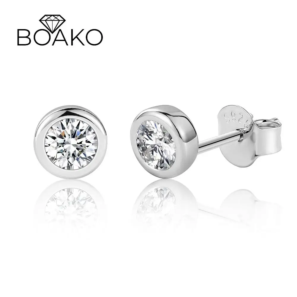 

BOAKO Round Moissanite Diamond Stud Earring For Women 925 Sterling Silver Authentic D Color 0.3 CT Moissanita Piercing Earring