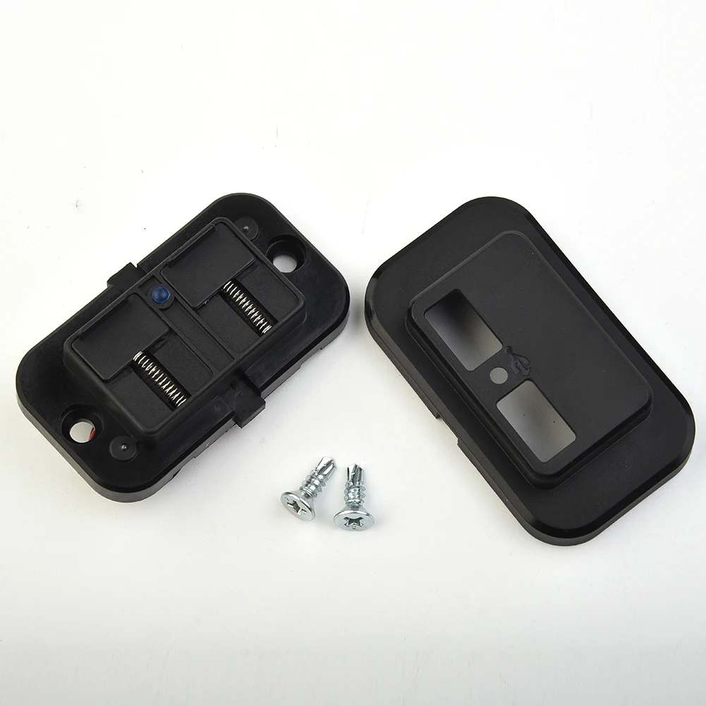 

Розетка Автомобильная с двумя USB-портами, 12-24 В, а, 1 шт.