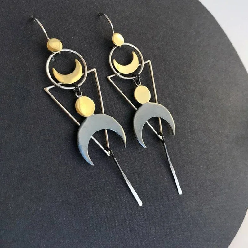 

Irregular Geometric Black Moon Long Dangle Earrings For Women Vintage Creative Female Awl Big Pendant Earring Wholesale Jewelry