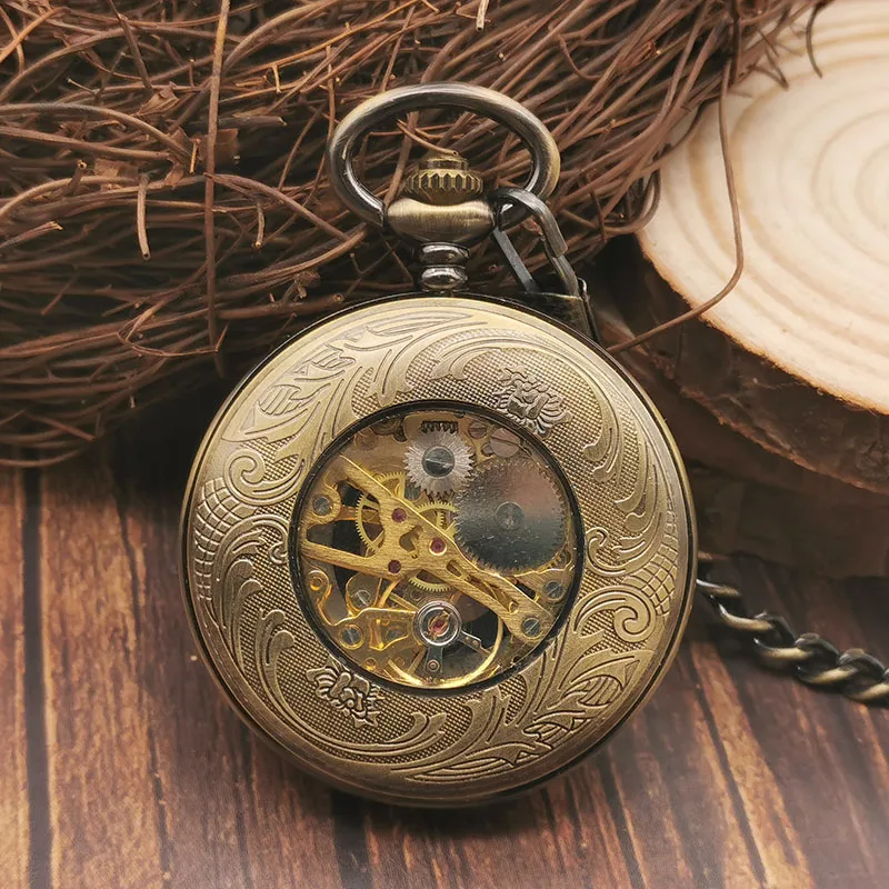 The face is engraved with twelve constellations retro pocket watch Arabic numerals display men's women's gift