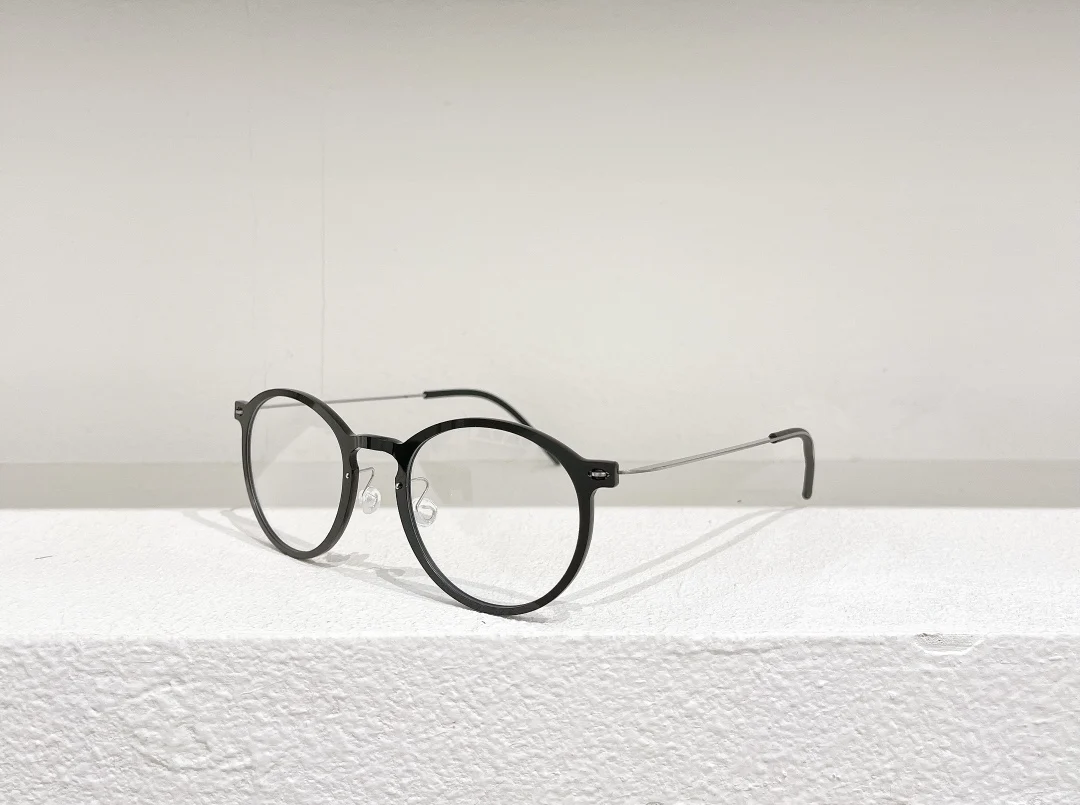 Denmark Designer Brand Glasses Frame Titanium Ultralight Prescription Myopia Eyeglasses Frames For Men Vintage LB6541 |