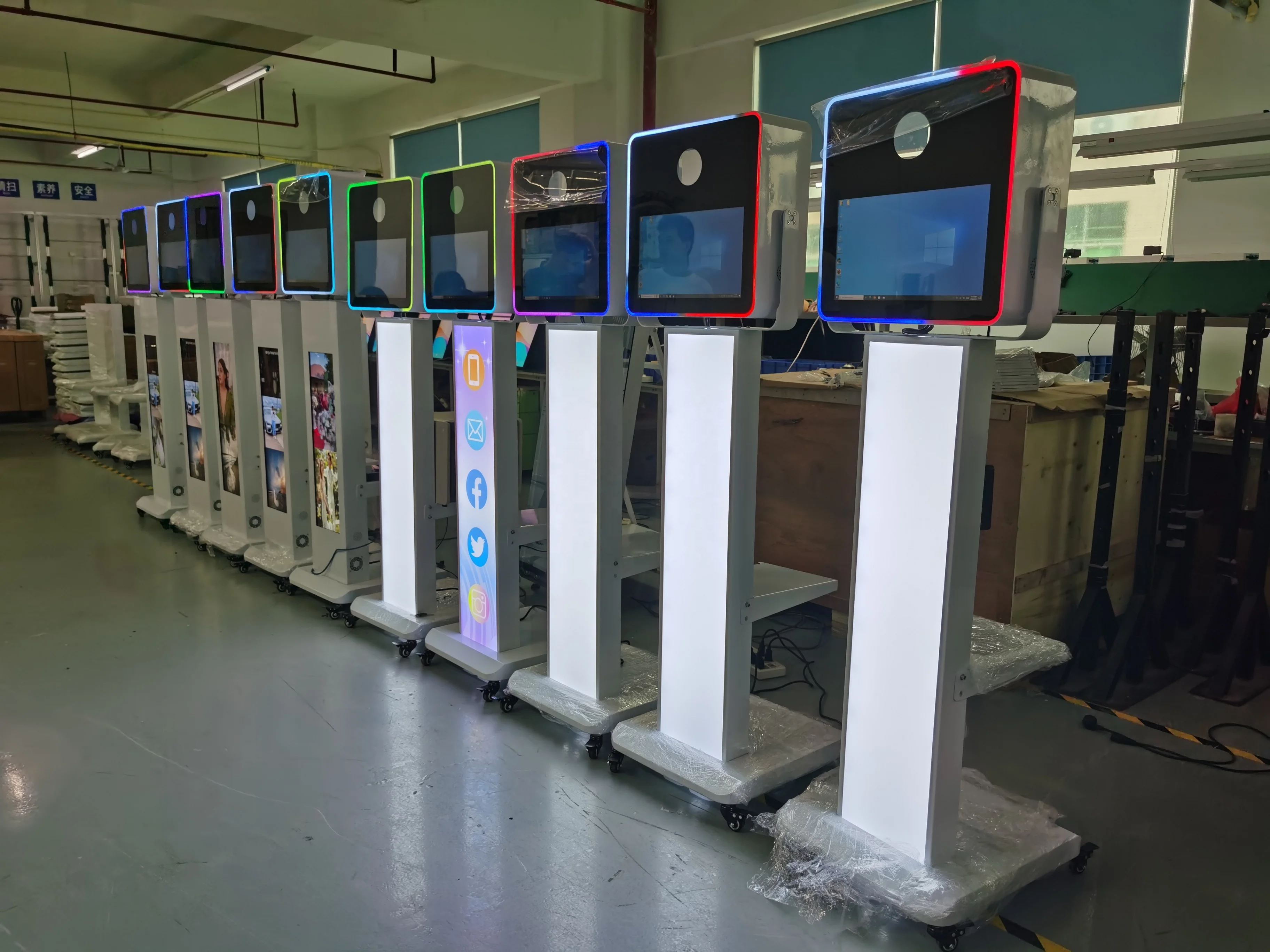 Свадебная вечеринка селфи фотобудка рекламный экран металлический корпус