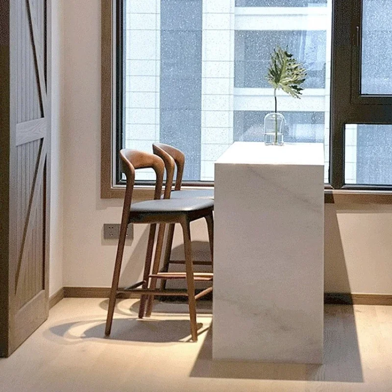 Скандинавский домашний барный стул из массива дерева Белый вощеный деревянный