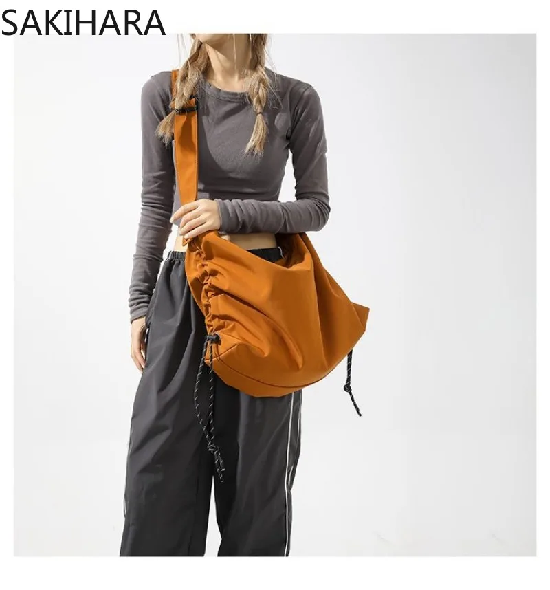 Корейские сумки через плечо для студентов вместительные повседневные на шнурке