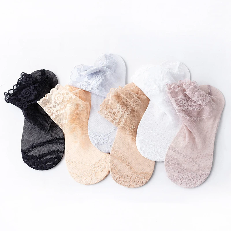Lolita Women Invisible Lace Socks Thin Ladies Lace Boat Socks Hollow Non-slip Shallow Transparent Socks Women