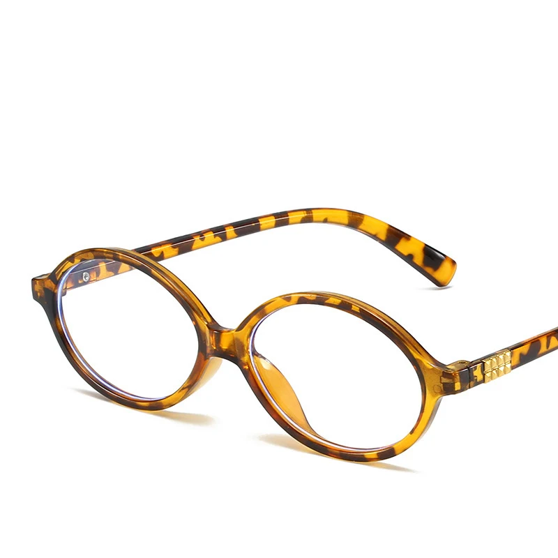 Женские пластиковые овальные очки