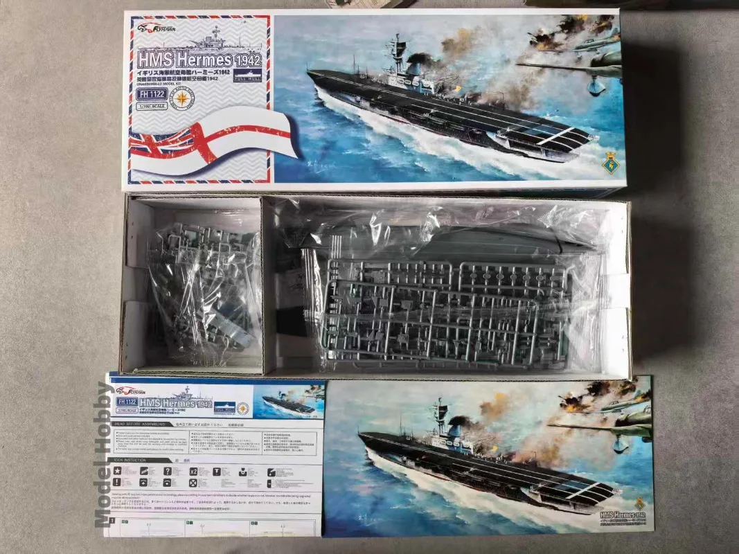 Фото Flyhawk FH1122 1/700 HMS Hermes 1942 Британский авианосец, пластиковый конструктор-модель корабля №1