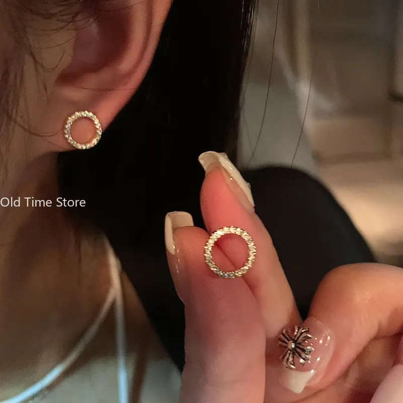 Delicate Small Circle Stud Earrings for Women Gold Color Crystal Minimalist Korean Party Summer Fashion Jewelry Accessories