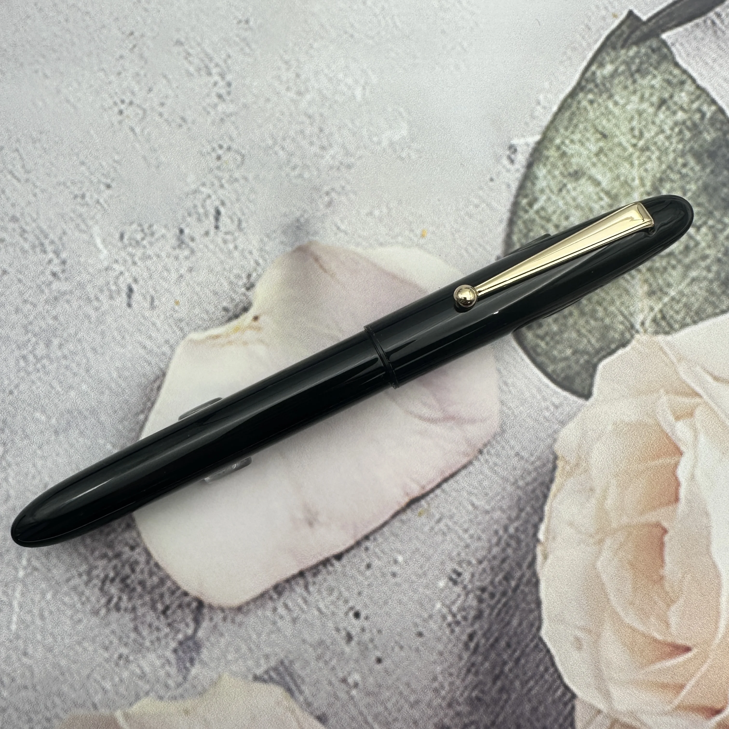 

Бочка для перьевой ручки «Цветы вишни» urushi