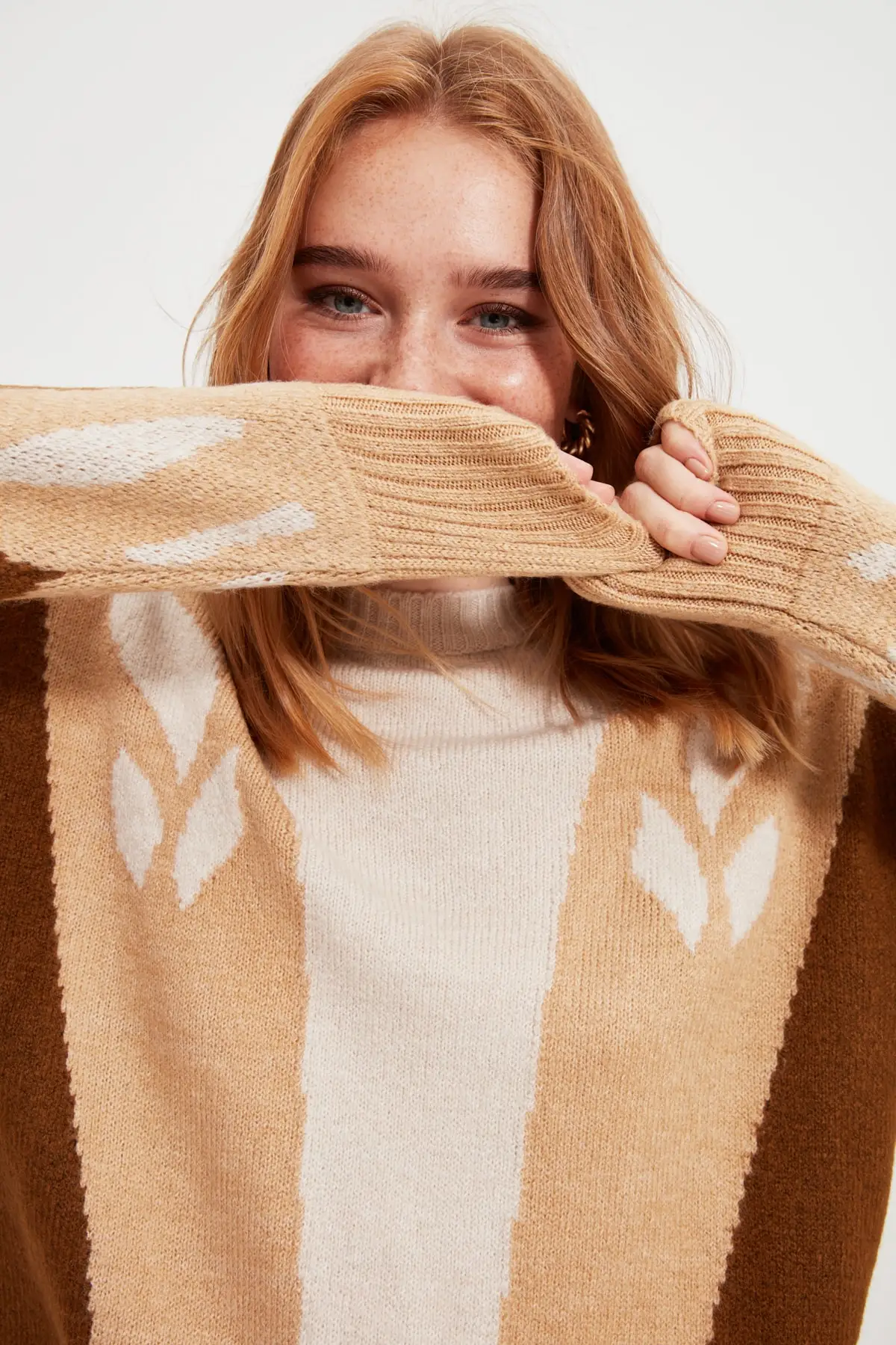 

Trendyol Jacquard Knitwear Sweater TWOAW22KZ0562