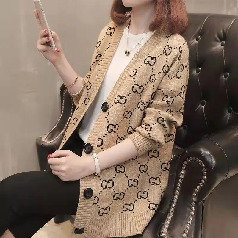 

Women Sweater Cardigans 2021 Casual V Neck Long Sleeve Oversized Loose Plaid Buttons Knitted Tops Winter Female Sweater Outwear