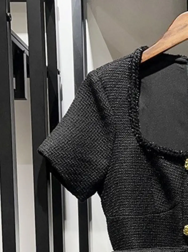 

Женское твидовое мини-платье с квадратным вырезом, коротким рукавом и поясом