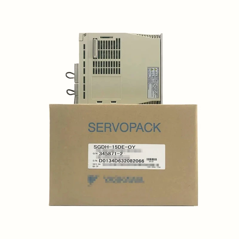 Новый фонарь с сервоприводом SGDH-15DE-0Y Yaskawa гарантия 1 год