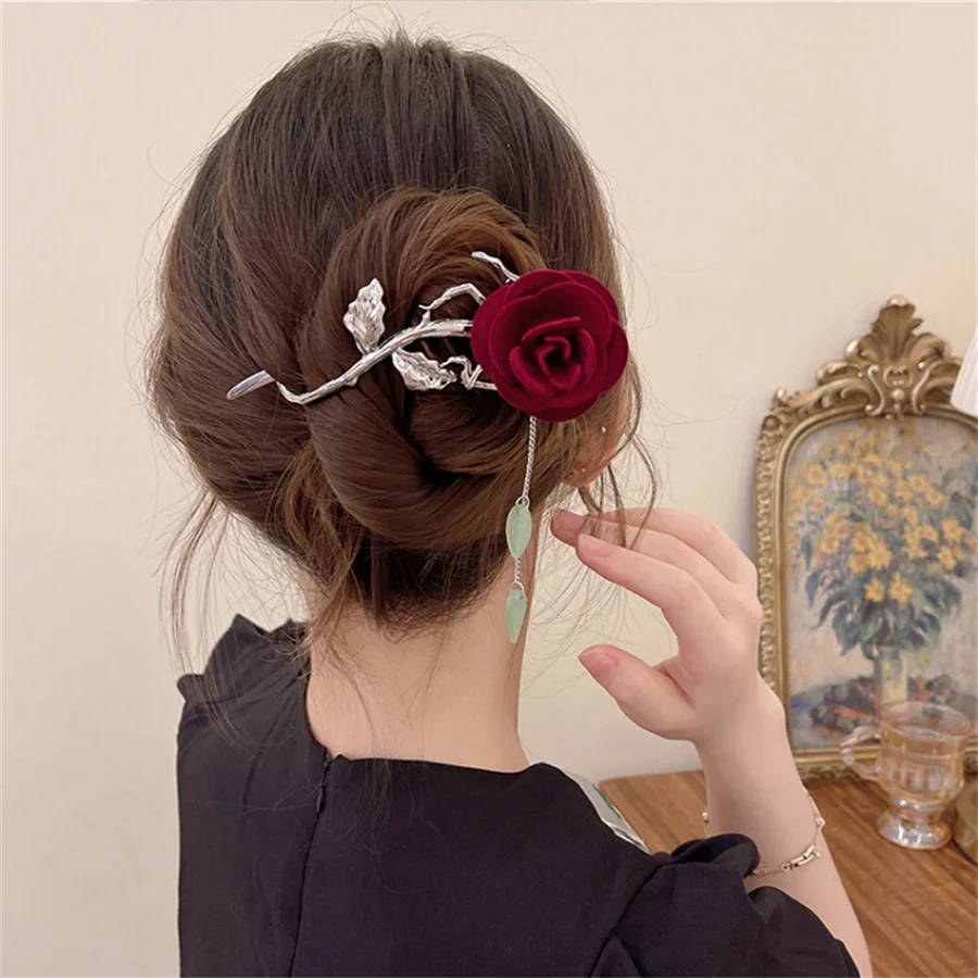 

New Retro Red Rose Hairpin Back of The Head One Word Hairpin Korean cherry Shark Clip Ladies Wedding Accessories Hairpin Headwea