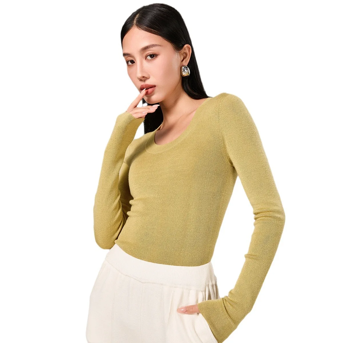 Шерстяной свитер с 2024 года новый осенне-зимний корейский U-образным вырезом