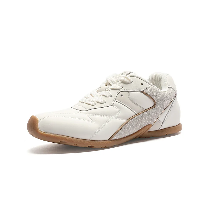 Кроссовки женские спортивные на шнуровке удобная повседневная обувь плоской