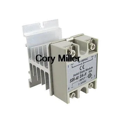 Твердотельное реле постоянного тока в переменный ток SSR 40A 3-32 В 90-480 переменного с