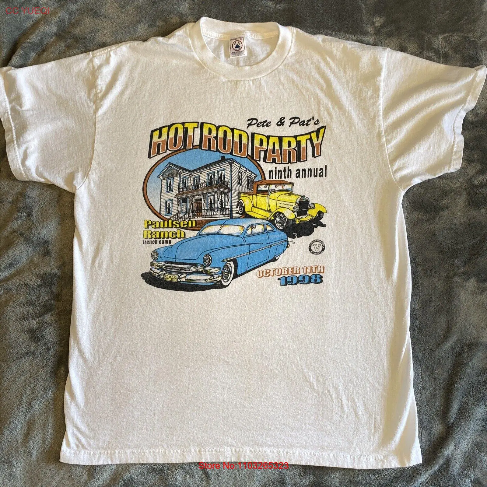 Винтажная футболка с рисунком 90-х автомобилей яркая модель размер XL белая