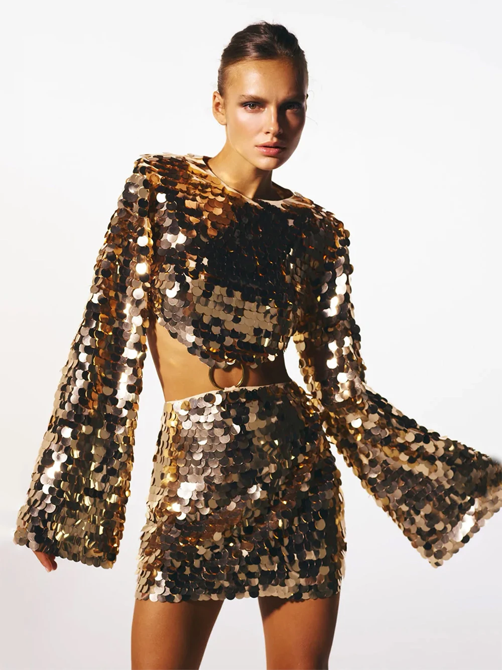 

2023 New Summer Women's Gold Sequins O-Neck Long Sleeve Open Back Slim Fit Mini Dress Elegant Designer Club Party Dresses