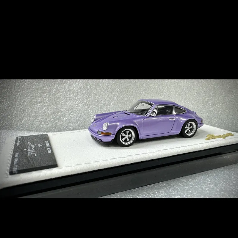 В наличии: Новинка! Коллекционная модель автомобиля LM 1:64 911 Singer 964 из смолы, миниатюрная реплика, декоративный предмет для взрослых, игрушка для мальчиков, подарок для детей. (art.: 3920db2c29b87) - 3920db2c29b87