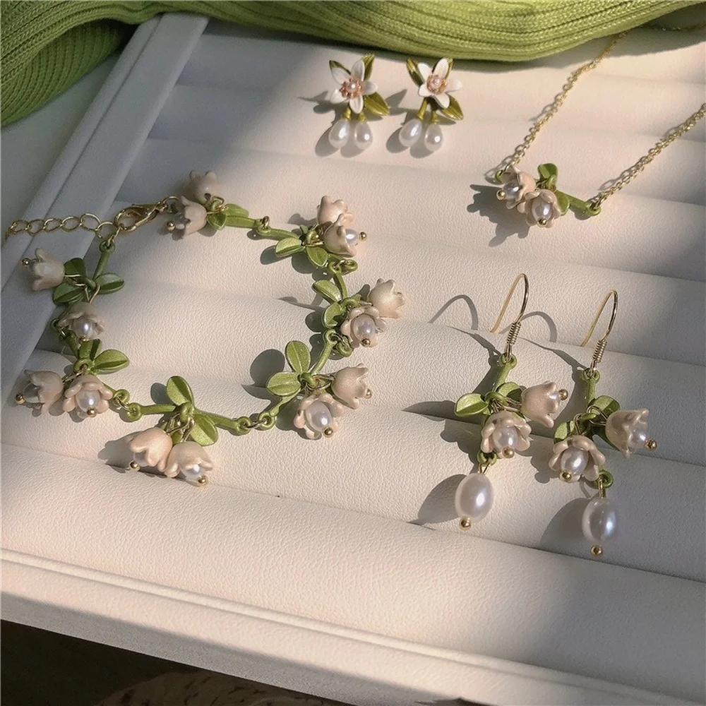 

2022 New Fashion Trend Green Pearl Flower Leaf Necklace Rustic Retro Design Necklace Bracelet Earrings for Women Free Shipping