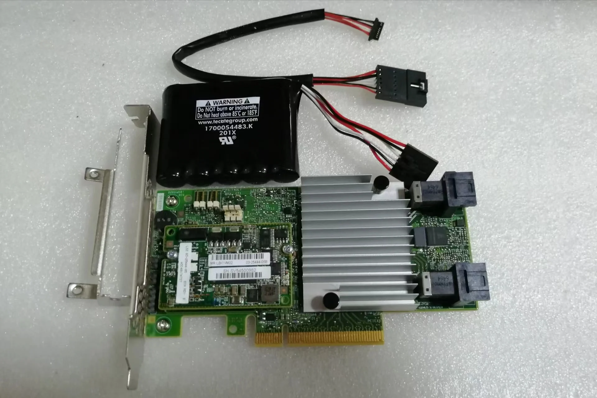 

RAID-контроллер 9362-8i 1G/2GB CVM02 + BBU 12 Gb/s = 9361-8i