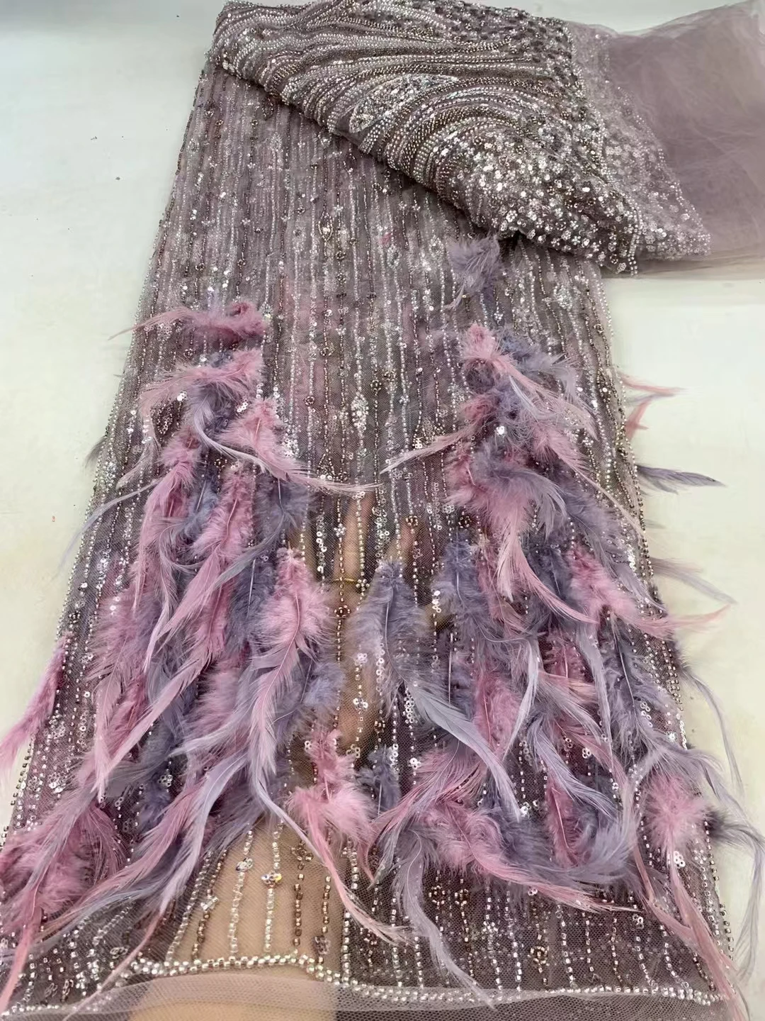 3D кружевная ткань с трехмерной вышивкой перьев Европейское и американское