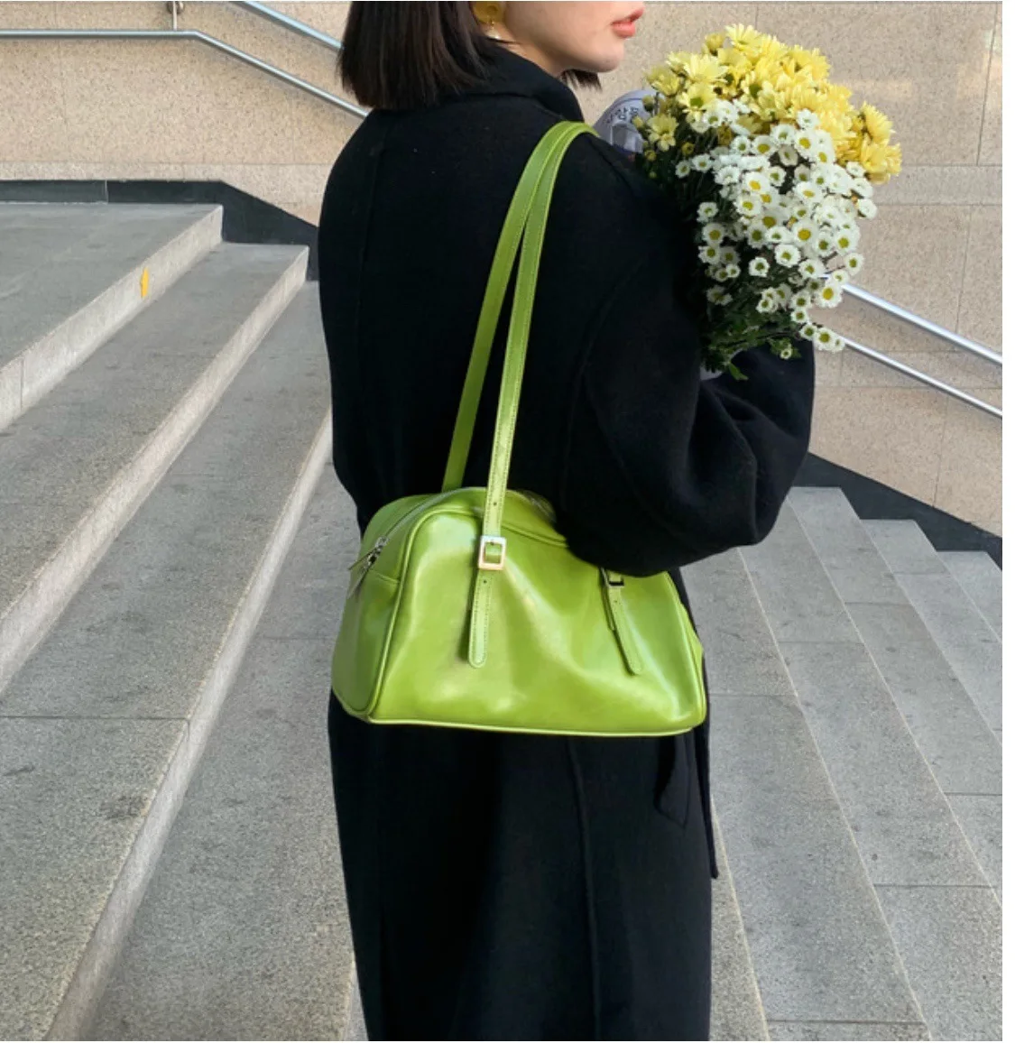

Spring Green Single Shoulder Niche Underarm Bag 2022 Versatile Luxury Designer Messenger Cross Body Women's Bag
