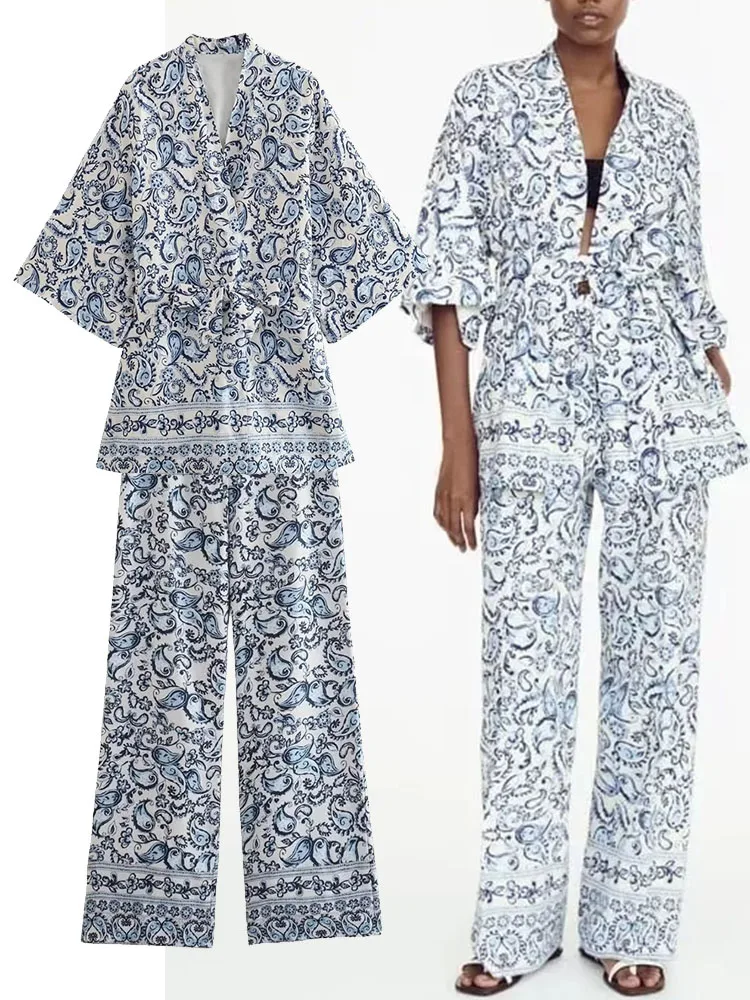 

Костюм женский летний из рубашки с длинным рукавом и широких брюк с высокой талией