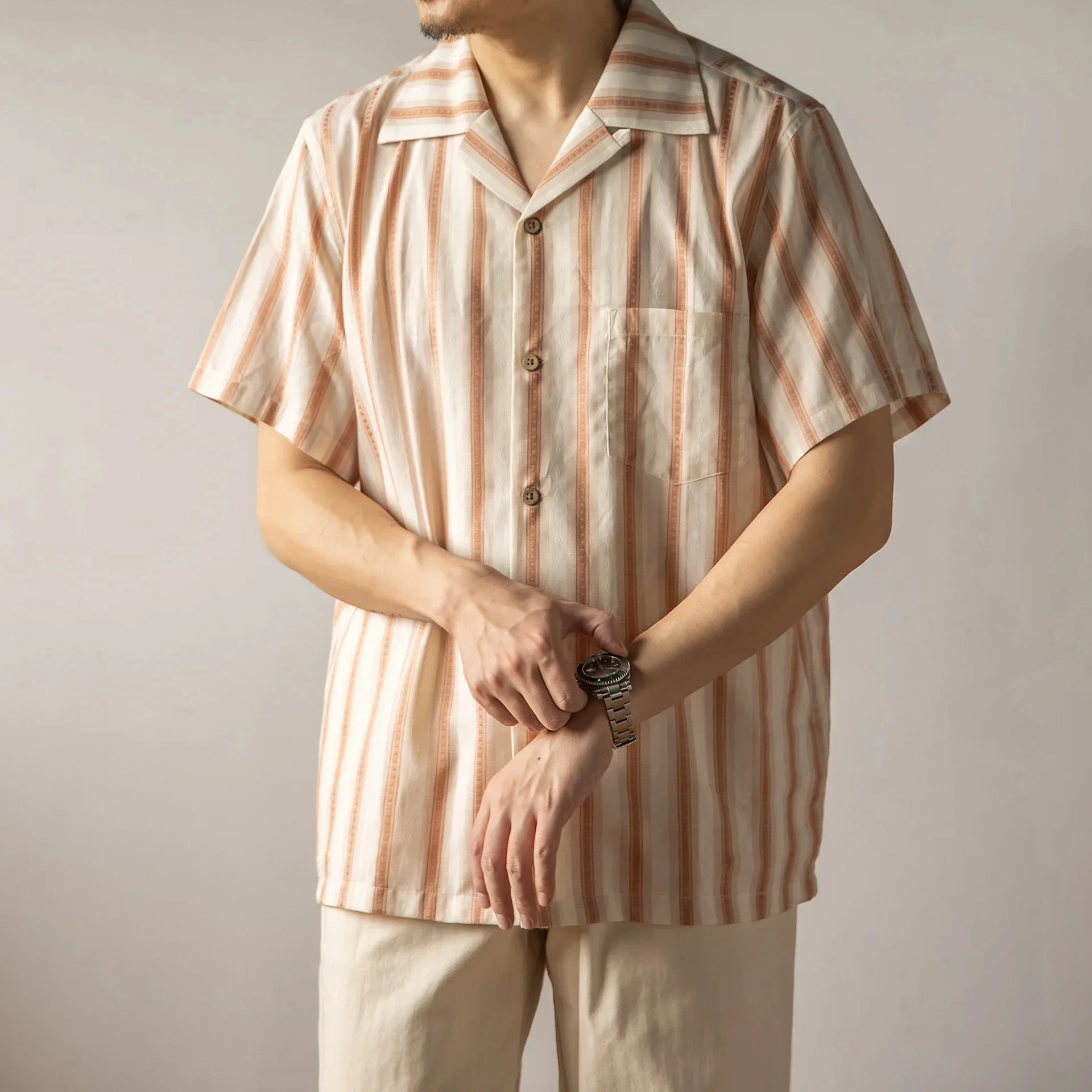 Красная гавайская рубашка Tornado с жаккардовыми полосками и короткими рукавами