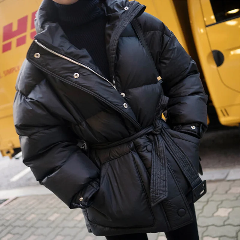 Fashion Women's 2023 Black Down Parka Winter Jacket Simple Cuff Design Windproof Warm Female High Quality Coats With Belt YRF75