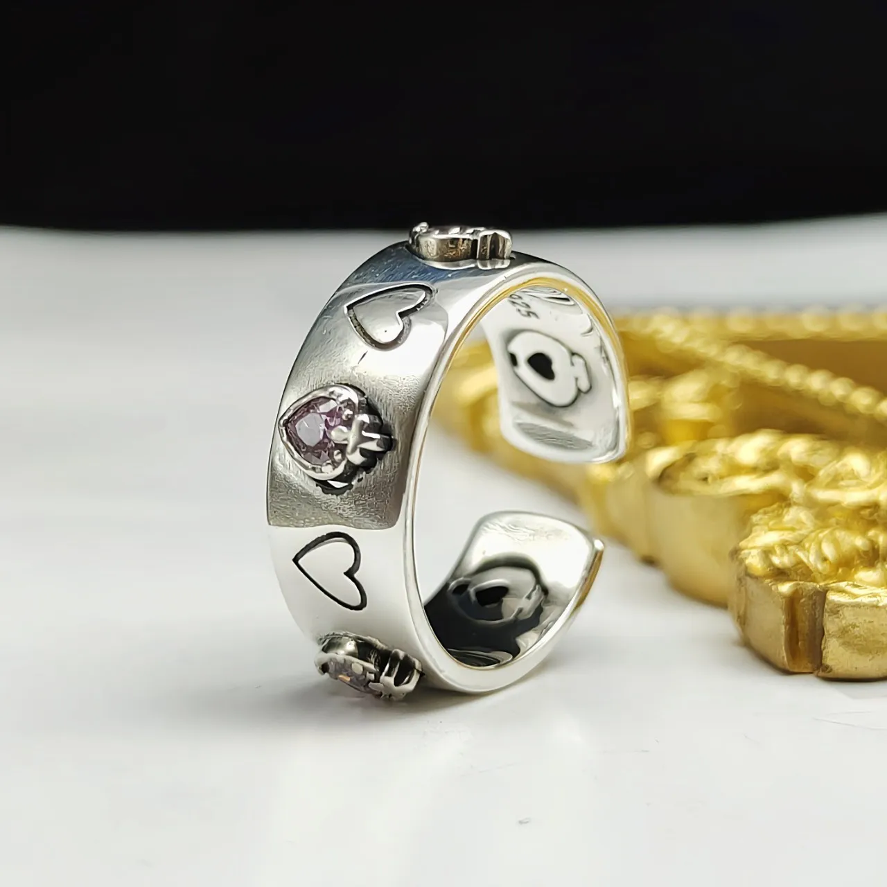 

Женское Открытое кольцо из серебра 925 пробы с розовым бриллиантом