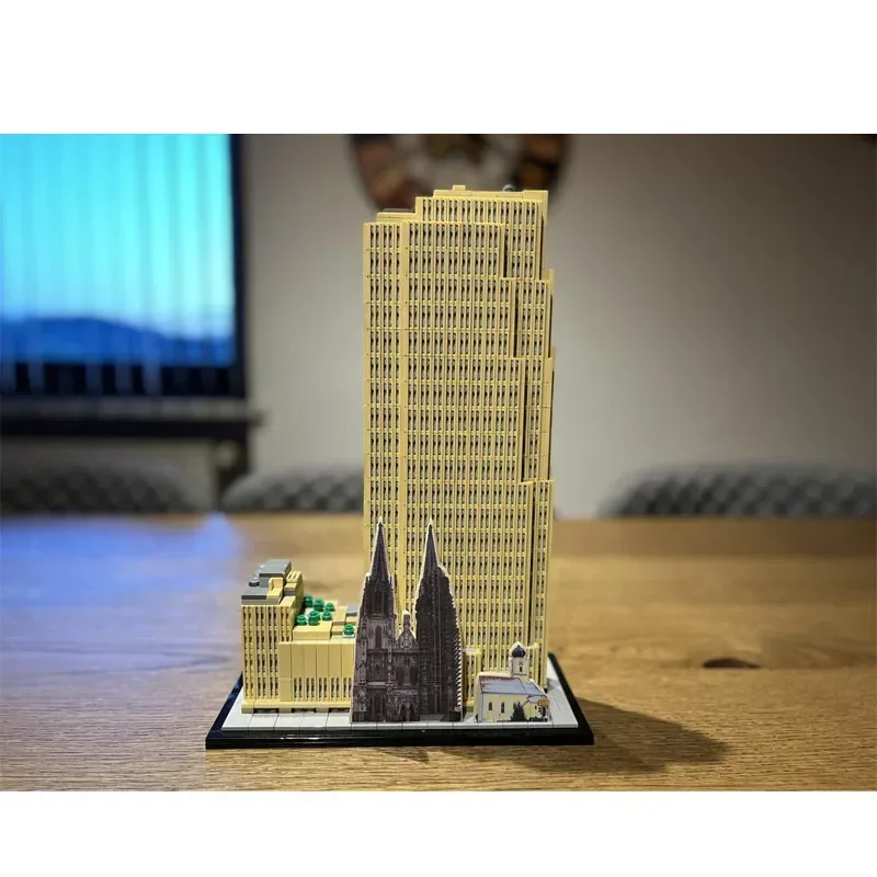 Конструктор 30 Rockefeller Plaza 1:800