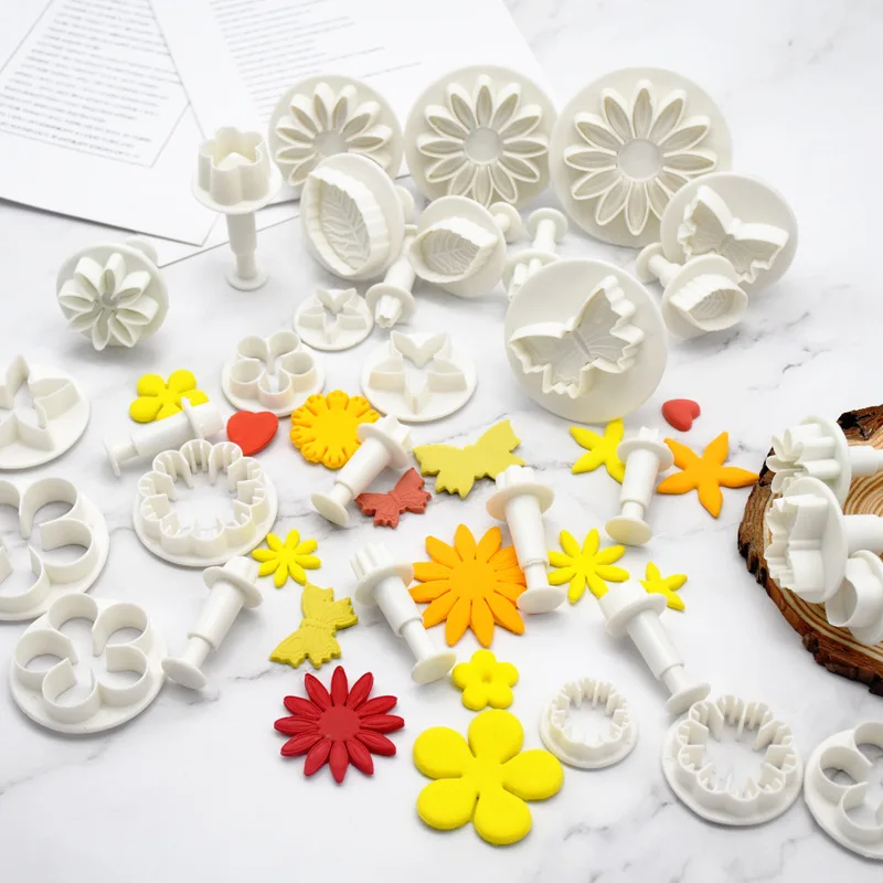 

33/47pcs Plunger Fondant Cutter Cake Tools Cookie Mold Biscuit Mould DIY Craft 3D Bakeware Sets New Mold Dessert Maker Baking