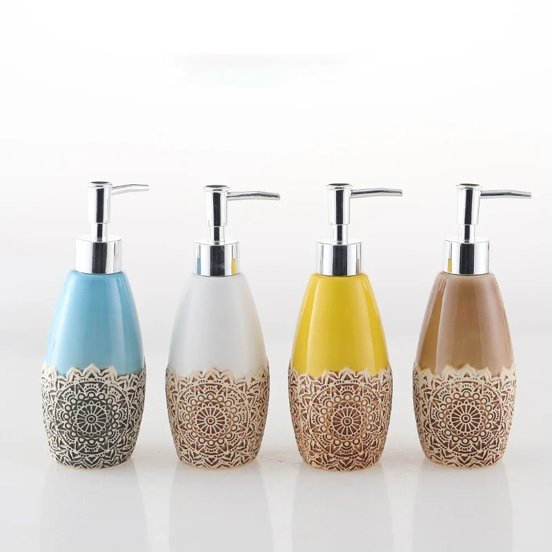 

Керамический дозатор для мыла и шампуня, в стиле ретро