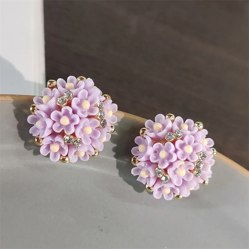 Женские серьги-гвоздики из серебра пробы