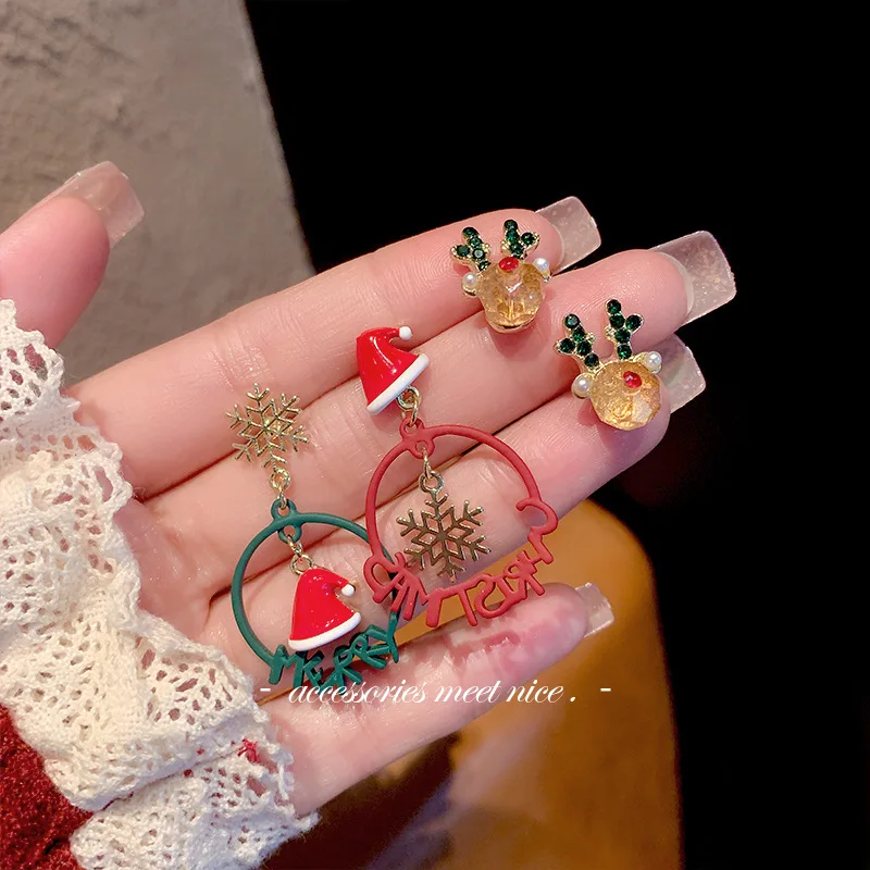 

2022 New Year Christmas Snowflake Bell Stud Earrings for Women Girls Xmas Tree Deer Bowknot Sock Star Tassel Dangle Jewelry Gift