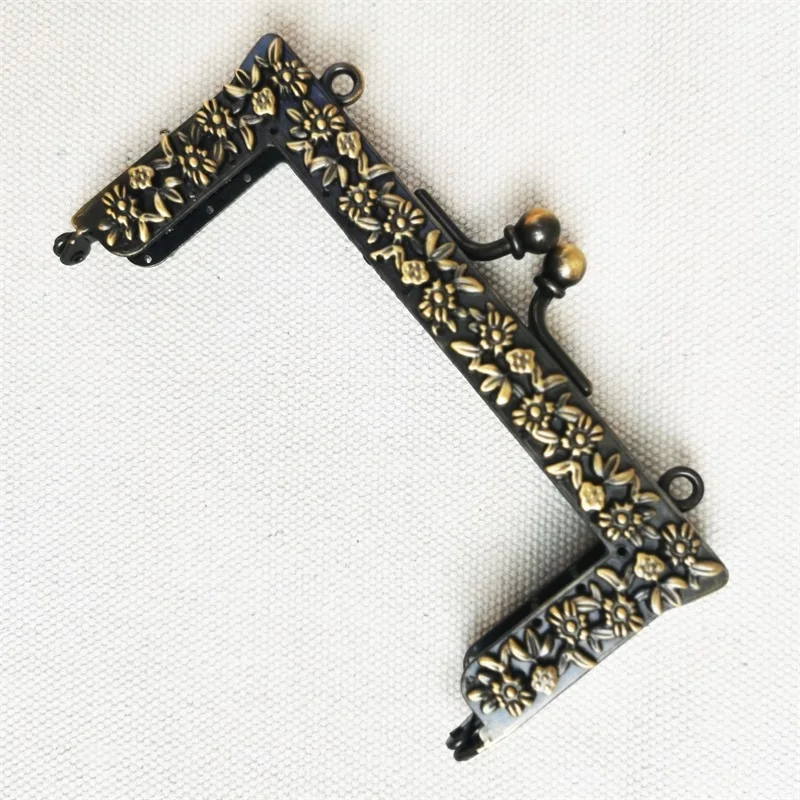 

Heavy duty women Bag diy metal clasp purse frame kiss lock buckle flarol design