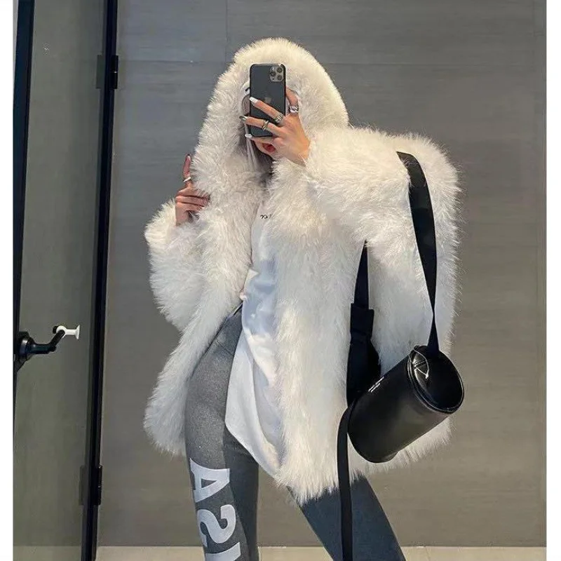 2022 New Warm Faux Fur Coat Long Sleeve Women Hooded Winter Faux Fur Jacket Outerwear Femme