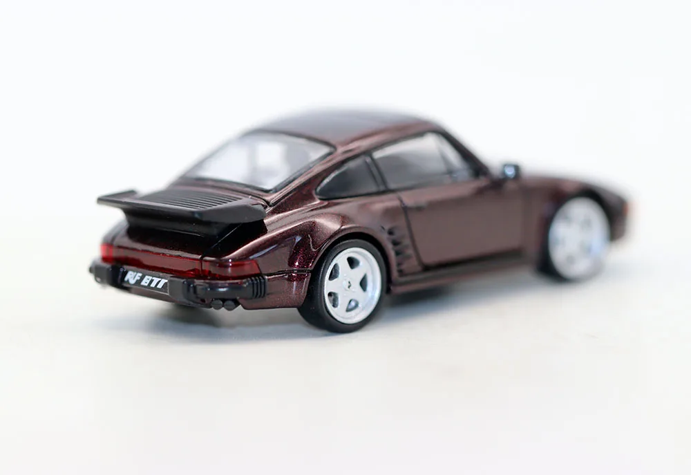 Фото Модель автомобиля 64PARA 1/64 Scale 1986 RUF BTR Slantnose из литого сплава для коллекции или в подарок №4