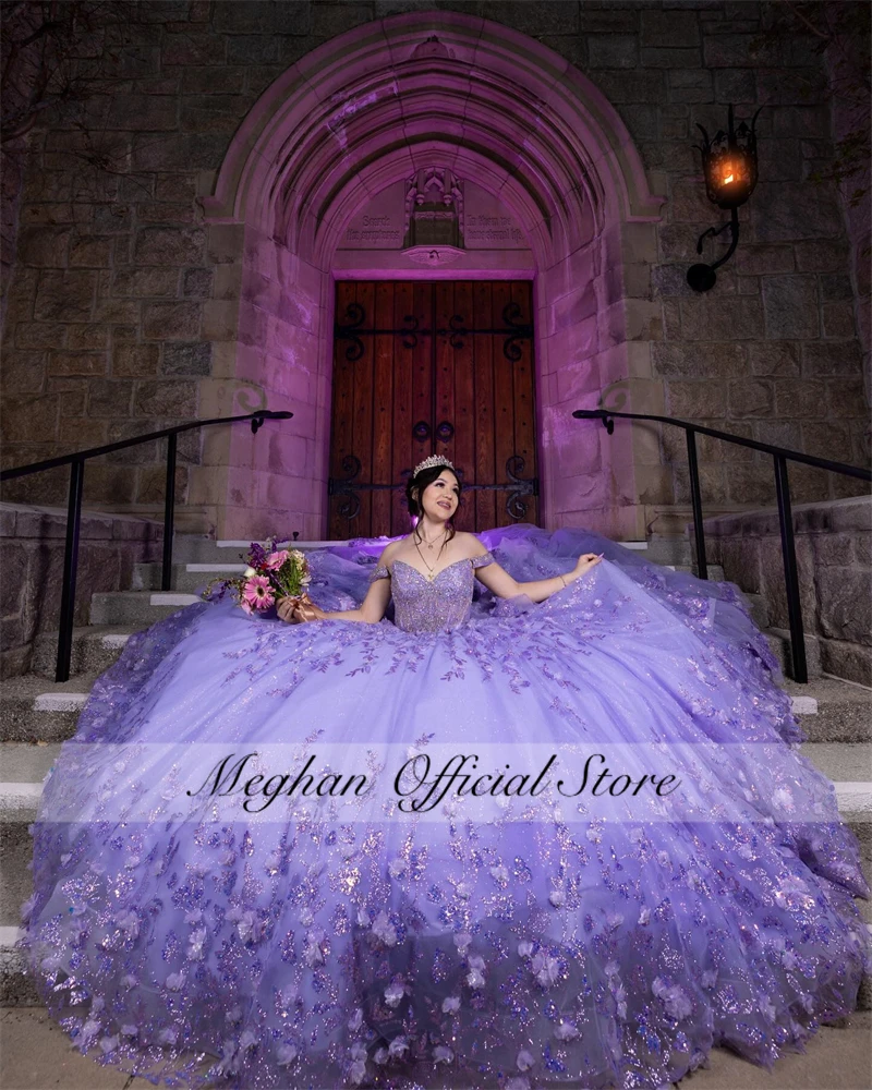 Женское платье с открытыми плечами и бусинами фиолетовое для выпускного вечера