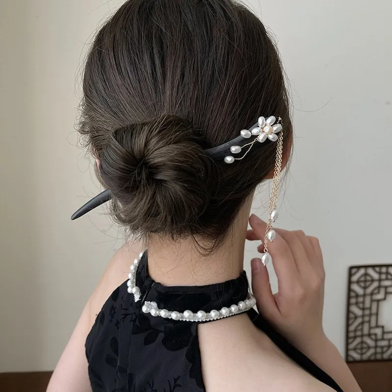 

High-Grade Plate Hairpin Women's Ancient Style Summer Bun Hair Ornament Simple Elegant Cheongsam Hairpin Linglan Wooden Hairpin