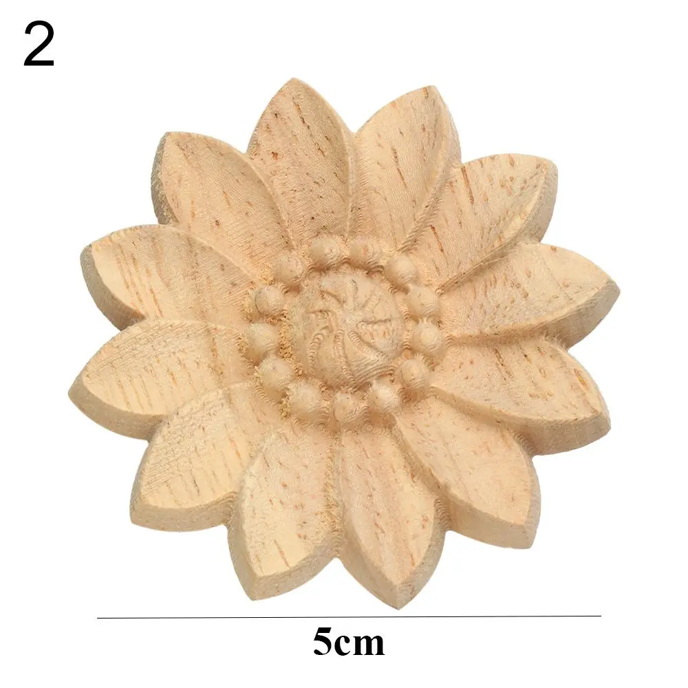 

Деревянные фигурки с цветочным рисунком