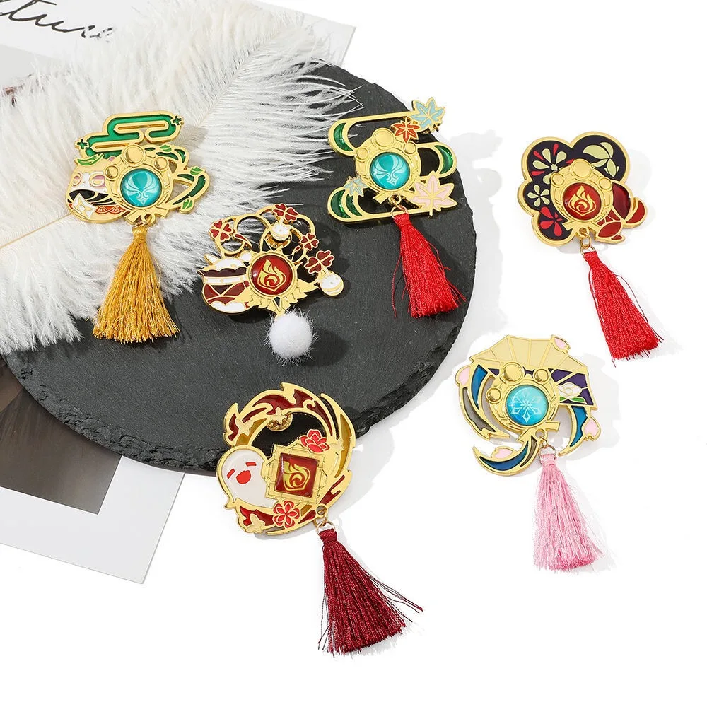 

Genshin Imapct Cosplay Kaedehara Kazuha Klee Ayaka Sayu Hutao Pins Anime Kawaii Brooches Keychains Pendants