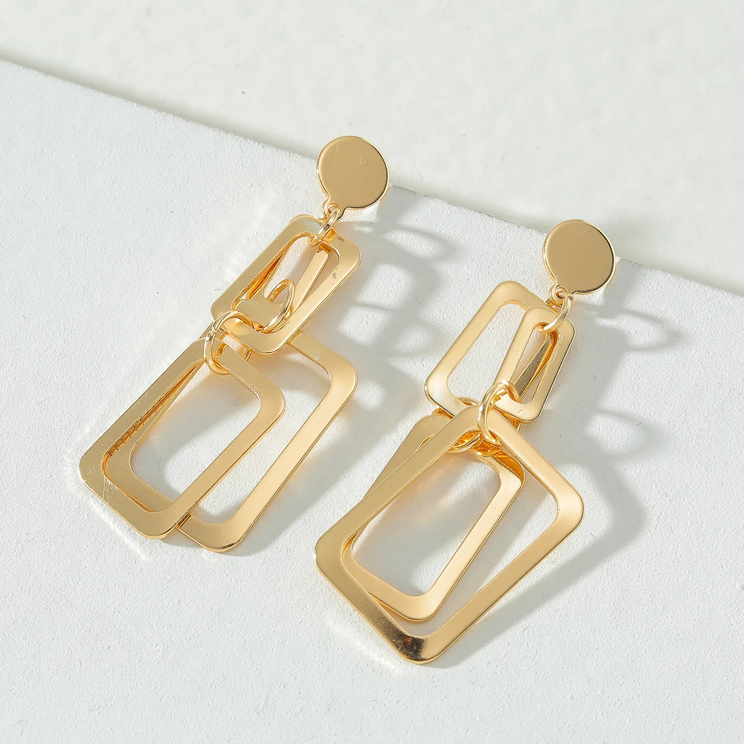 

European and American simple square chain long earrings simple fashion bright gold craft jewelry women earings fashion jewelry