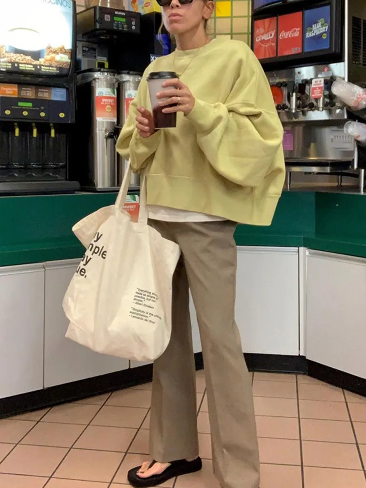 

Женская флисовая толстовка с круглым вырезом, новинка 2022, Ранняя осень, Женский однотонный джемпер с рукавом летучая мышь, универсальный св...